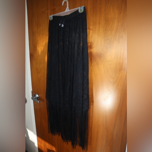 SHEIN Black Lace Maxi Skirt - Picture 3 of 5